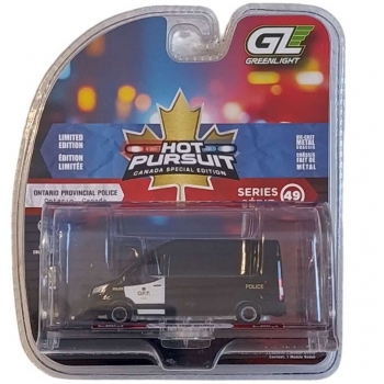 Greenlight 1:64 Ford Transit Van 2015 Ontario Provincial Police